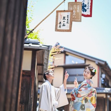 京都二寧坂の和菓子屋さん前