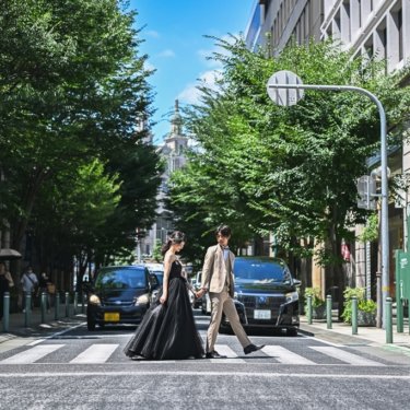 横断歩道を渡りながら♪とっても晴れやかな景色に！