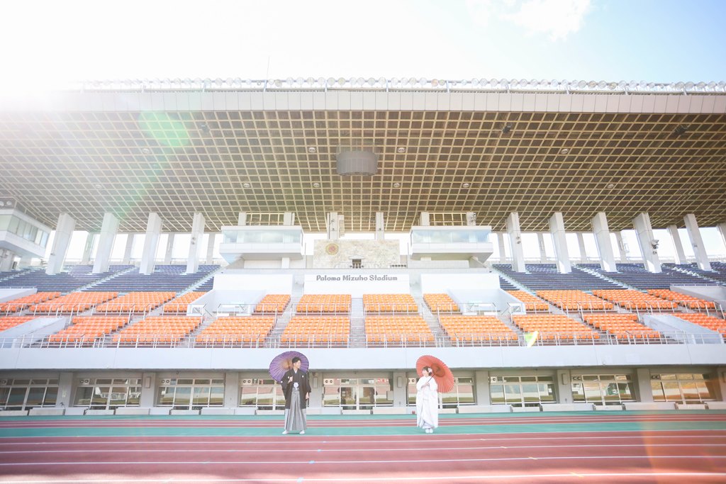 サッカースタジアムで前撮り2