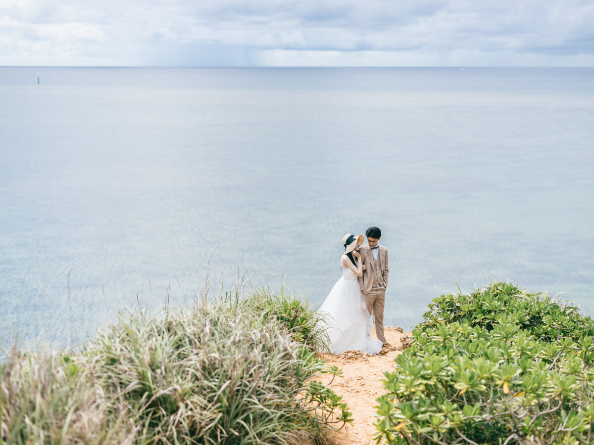 ドローン撮影も映えるザネー浜でフォトウェディング