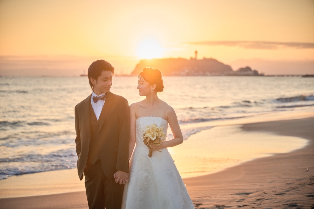 神奈川のビーチで前撮り撮影