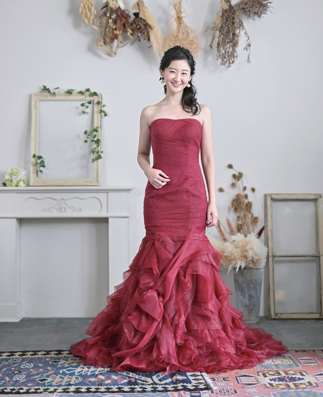 モスグリーンのカラードレス