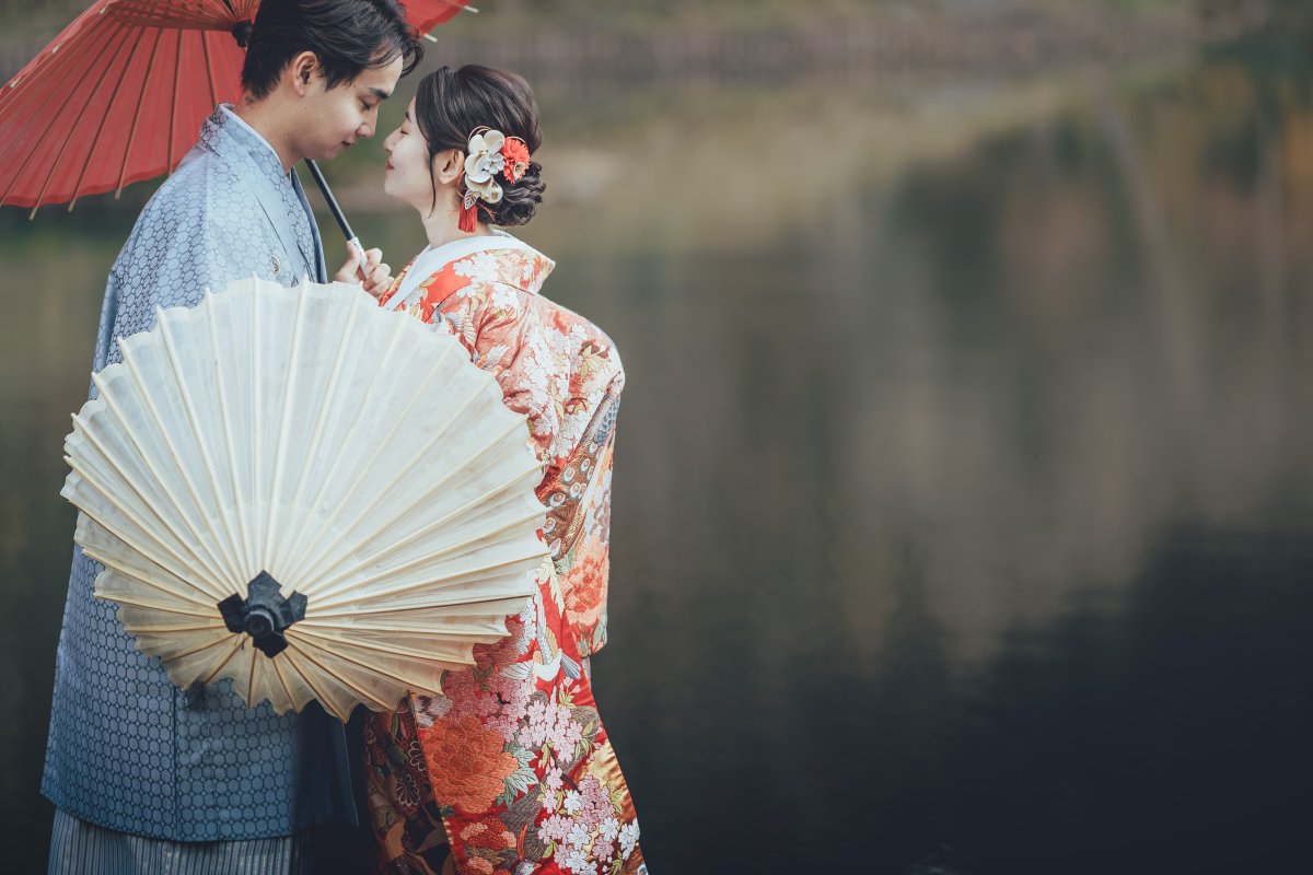 季節の彩りに寄り添う、肥後細川庭園での特別な和装撮影