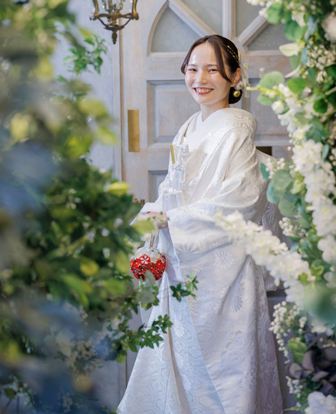 ブラックのカラードレス